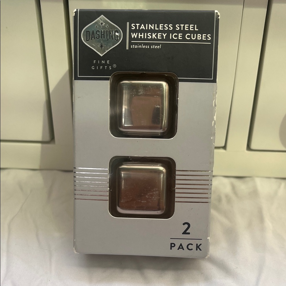 Dashing Silver Stainless Steel Whiskey Chilling Cubes - 2 Pack